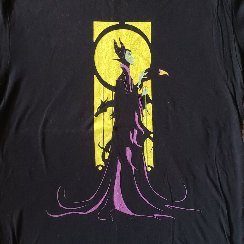 Maleficent art nouveau style t-shirt SMALL Disney Villains Sleeping Beauty Jolie